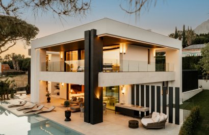 Resale - Villa - Marbella - Nagueles