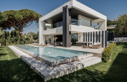Resale - Villa - Marbella - Nagueles