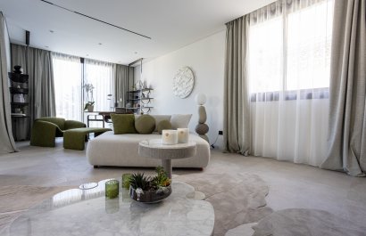 Resale - Villa - Marbella - Nueva Andalucía