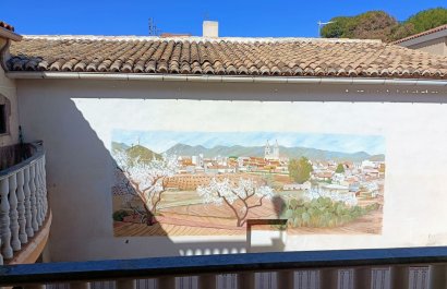 Reventa - Townhouse / Duplex - Algueña