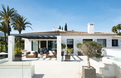 Resale - Villa - Marbella - Nueva Andalucía