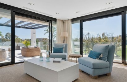 Resale - Villa - Marbella - Nueva Andalucía