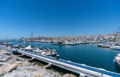 Resale - Apartment / flat - Marbella - Puerto Banús