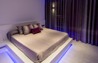 Resale - Villa - Calpe - Zona Puerto Blanco - Maryvilla