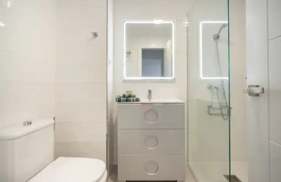 Resale - Apartment / flat - Marbella - Nueva Andalucía