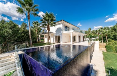 Resale - Villa - Marbella - Nueva Andalucía