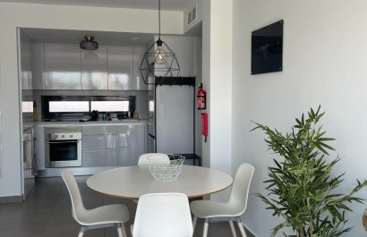 Resale - Apartment / flat - Orihuela Costa - Villamartín