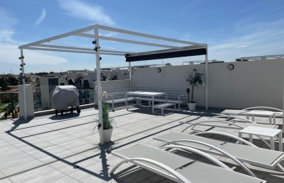 Resale - Apartment / flat - Orihuela Costa - Villamartín