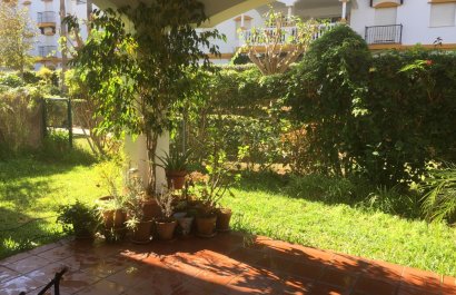 Resale - Apartment / flat - Marbella - Nueva Andalucía