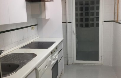 Resale - Apartment / flat - Marbella - Nueva Andalucía