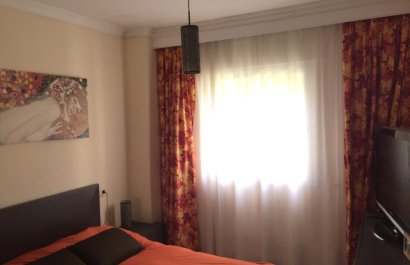 Resale - Apartment / flat - Marbella - Nueva Andalucía