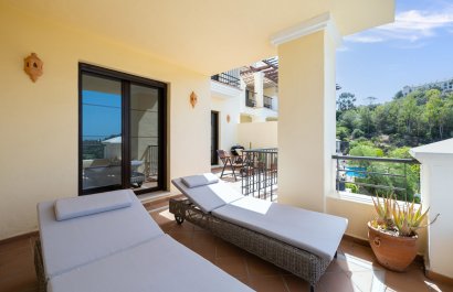 Resale - Apartment / flat - Benahavís - Los Arqueros