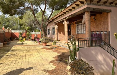 Reventa - Villa - San Miguel de Salinas - Urbanizaciones