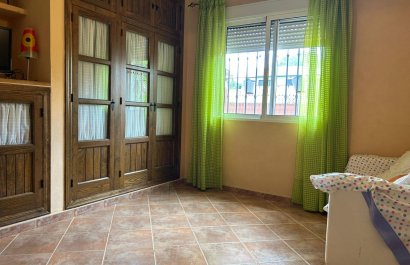 Reventa - Villa - San Miguel de Salinas - Urbanizaciones