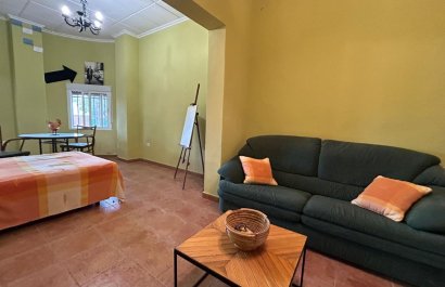 Reventa - Villa - San Miguel de Salinas - Urbanizaciones