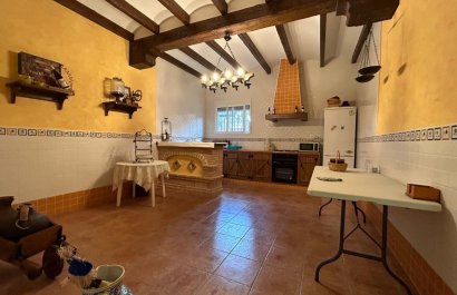 Reventa - Villa - San Miguel de Salinas - Urbanizaciones