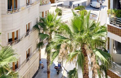 Resale - Apartment / flat - Torrevieia - Center