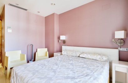 Resale - Apartment / flat - Torrevieia - Center