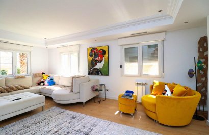 Resale - Villa - Orihuela Costa - Campoamor