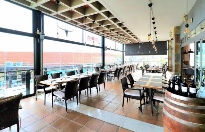 Resale - Commercial - Orihuela Costa - Playa Flamenca