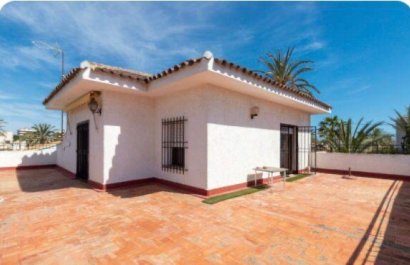 Resale - Villa - Orihuela Costa - Cabo Roig