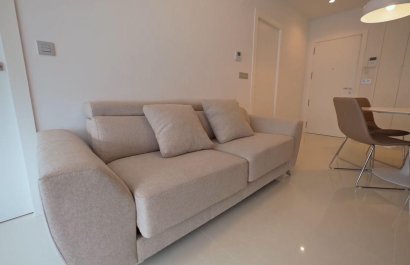 Resale - Apartment / flat - Torrevieia - Center