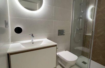 Resale - Apartment / flat - Torrevieia - Center