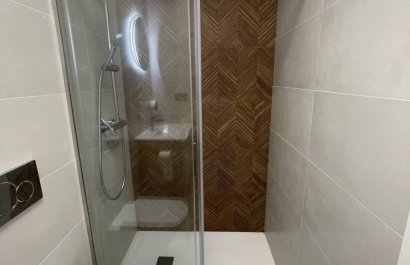 Resale - Apartment / flat - Torrevieia - Center