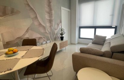 Resale - Apartment / flat - Torrevieia - Center