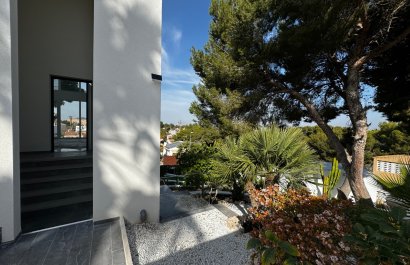Resale - Villa - Torrevieia - Los Balcones