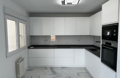 Resale - Villa - Torrevieia - Los Balcones