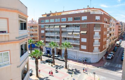 Resale - Apartment / flat - Guardamar del Segura - Center