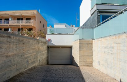 Resale - Townhouse / Duplex / Corner - Guardamar del Segura
