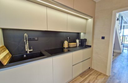 Resale - Townhouse / Duplex / Corner - Torrevieia - Los Balcones