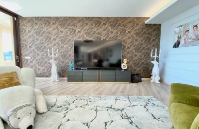 Resale - Apartment / flat - Benahavís - La Quinta