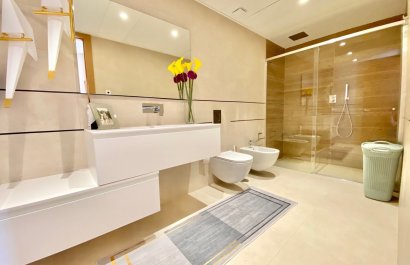 Resale - Apartment / flat - Benahavís - La Quinta