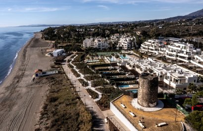 Resale - Villa - Estepoa - New Golden Mile