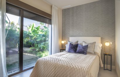 Resale - Villa - Estepoa - New Golden Mile