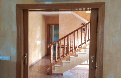 Resale - Villa - Benidorm - Poniente