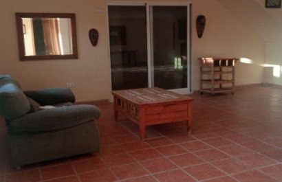 Resale - Villa - Benidorm - Poniente