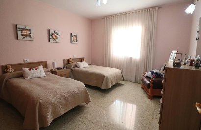 Resale - Villa - Benidorm - Juzgados