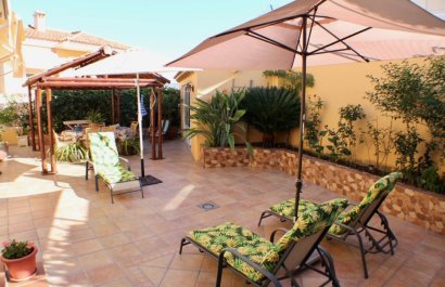 Resale - Villa - La Nucía - Urbanizaciones