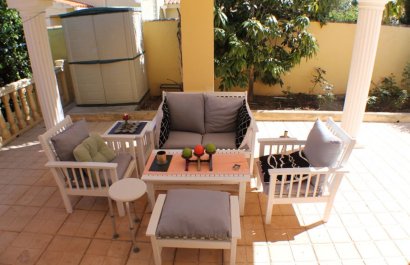 Resale - Villa - Alfas del Pí - Urbanizaciones