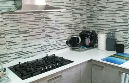 Resale - Villa - Alfas del Pí - Urbanizaciones