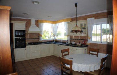 Resale - Villa - Alfas del Pí - Arabi