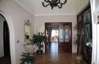 Resale - Villa - Alfas del Pí - Arabi