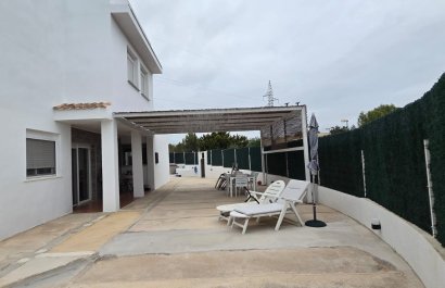 Resale - Villa - La Nucía - Convent De Les Montjes