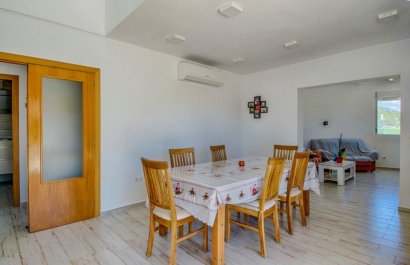 Resale - Villa - La Nucía - Convent De Les Montjes