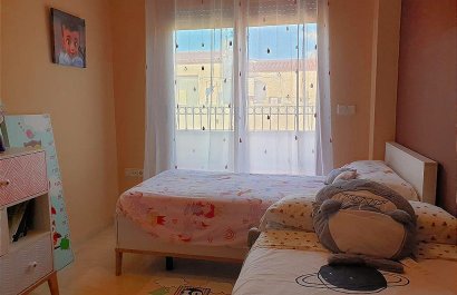 Resale - Townhouse / Duplex / Corner - La Nucía - town