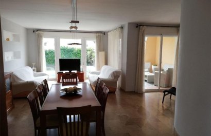 Resale - Townhouse / Duplex / Corner - Alfas del Pí - Colonia Escandinavia-Cautivador